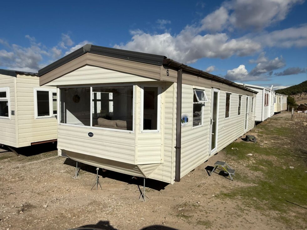 CASA MOVIL 3 DORMITORIOS